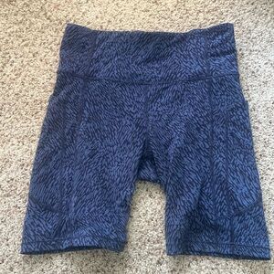 Athleta bike biker shorts 7” inseam size small
